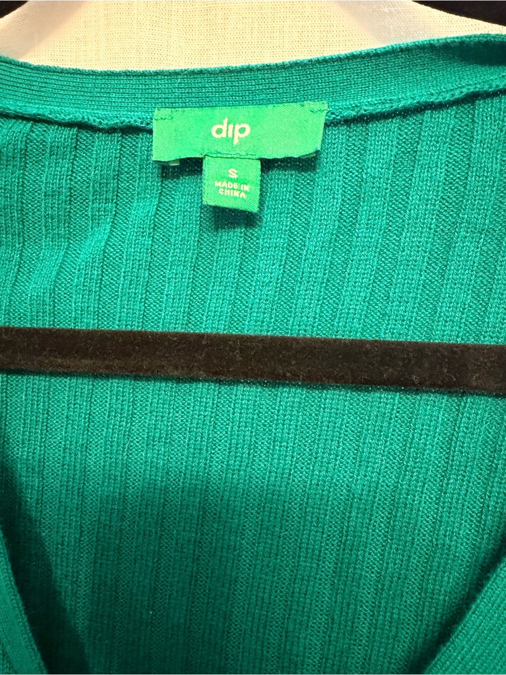dip Emerald Ribbed V-Neck Button Cardigan - Picture 2 of 10
